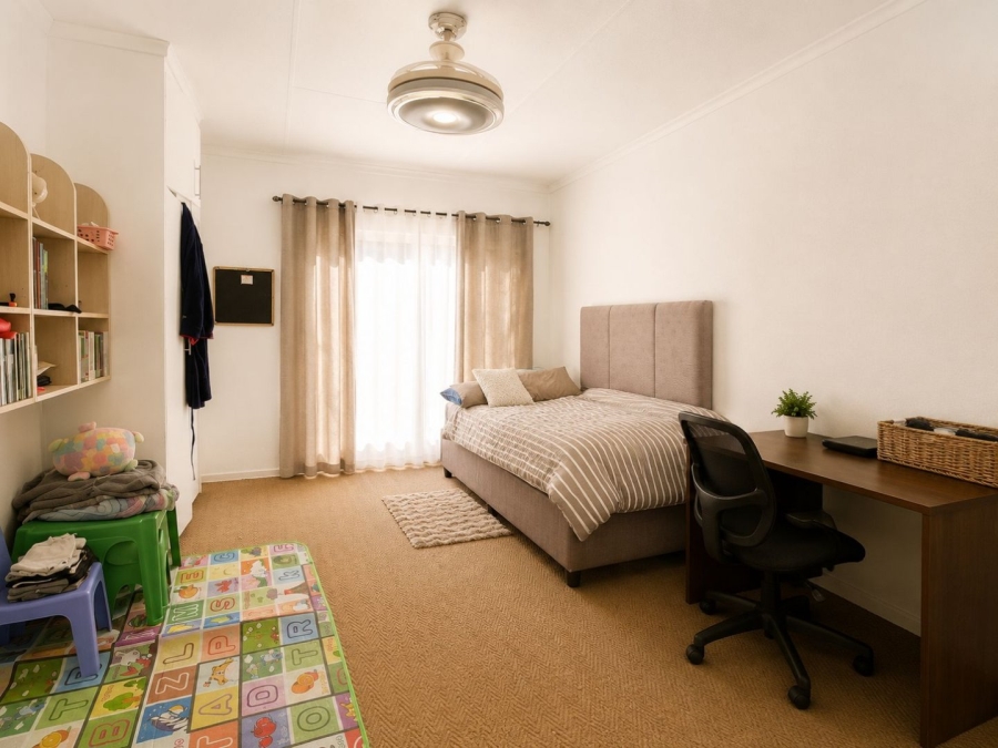 4 Bedroom Property for Sale in Universitas Ridge Free State